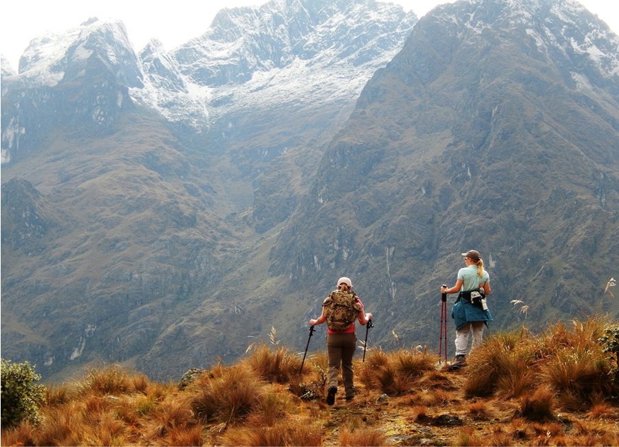 Hiking in the Inca Rail